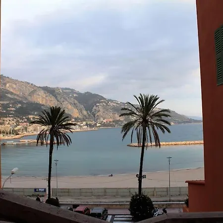 Apartment Au Coeur De La Vieille Menton